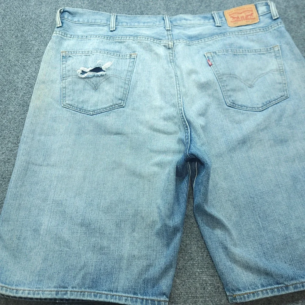 Levis 569 Loose Straight Denim Shorts Mens 44 Light Wash Blue Casual Jean Shorts